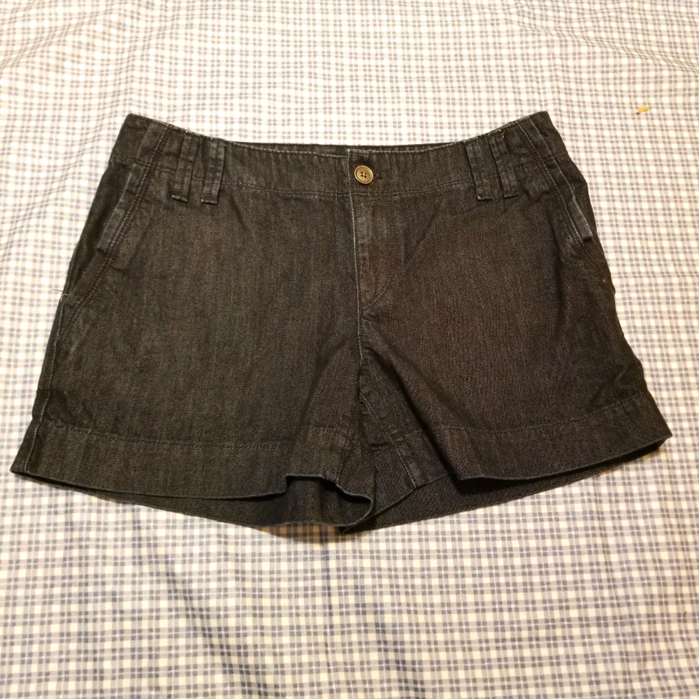 🌻3/$20 LOFT dark wash jean shorts sz 2